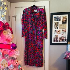 Elegant Floral Long Sleeve 80’s Dress